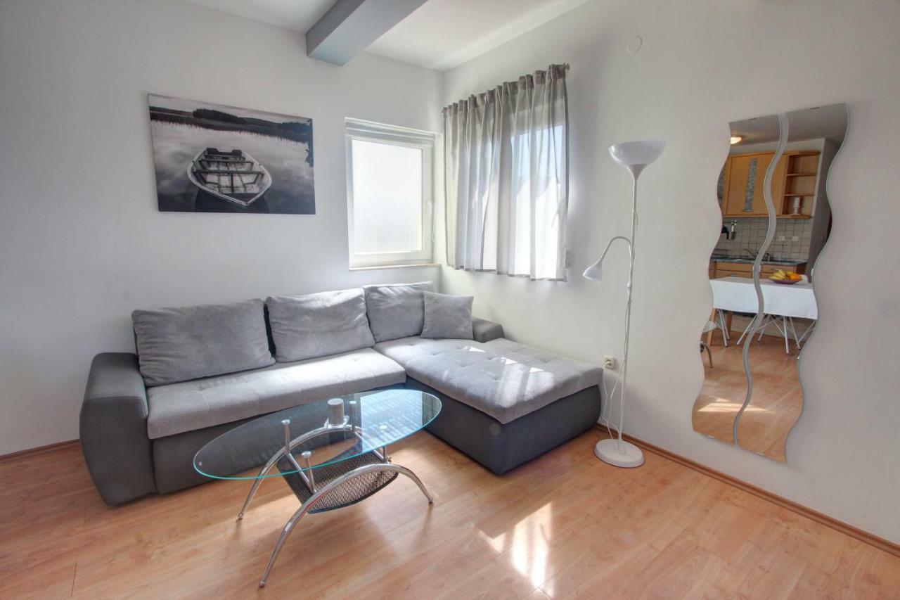 Apartman Pula Extérieur photo
