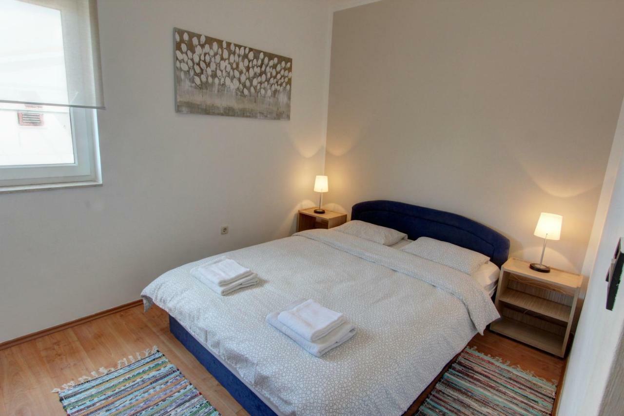 Apartman Pula Extérieur photo